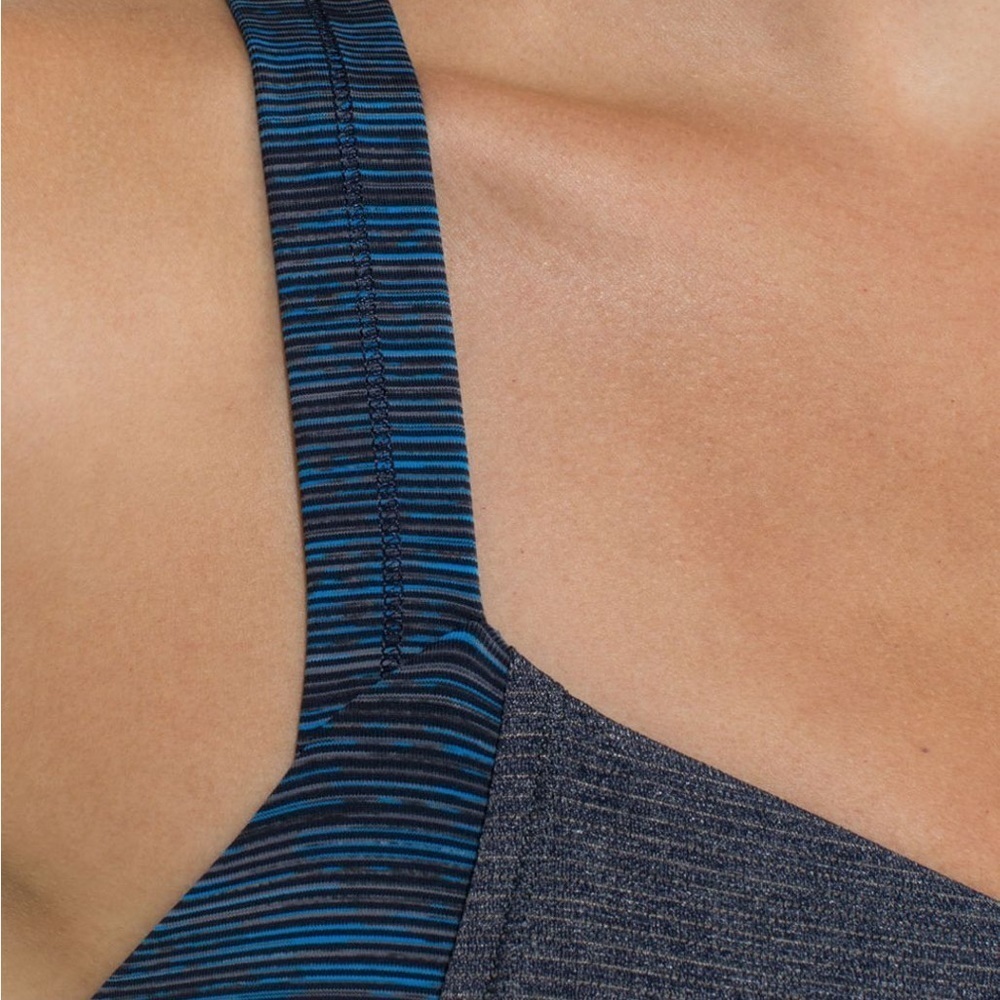 Lululemon Rest Less Tank
Heathered Inkwell  6​​ - Picture 2 of 8